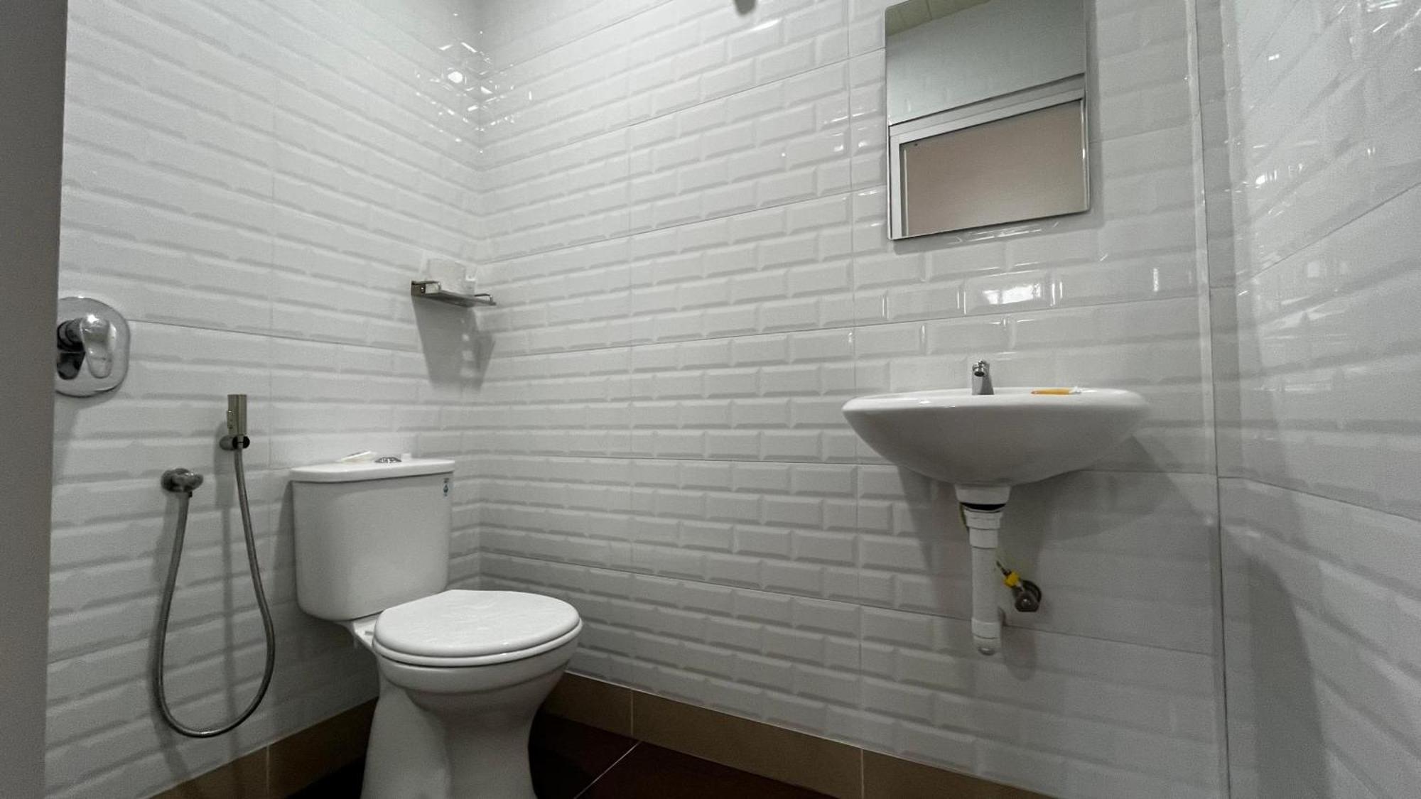 Skye Apartment Hotel Бринчанг Екстер'єр фото
